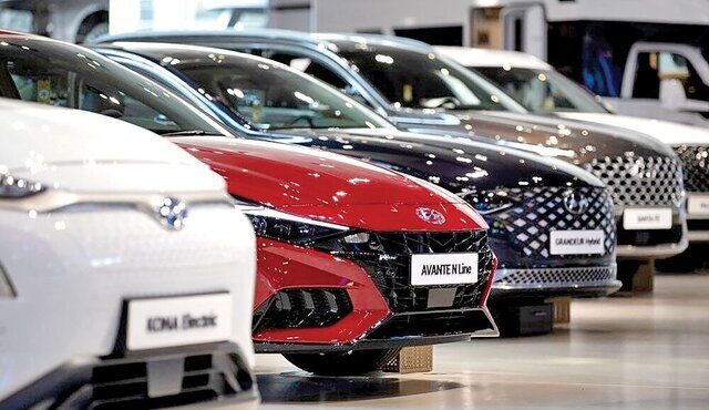 قرعه‌کشی فروش خودروهای وارداتی فردا انجام می‌شود ثبت درخواست ۹۵ هزار نفر برای ۱۰ هزار خودرو