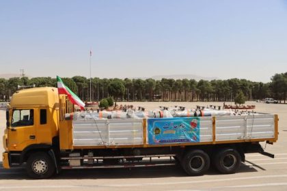 ارسال تجهیزات آموزشی به مدارس فارس با پشتیبانی لجستیکی ارتش بهره‌برداری از ۱۷۵ پروژه آموزشی در مهرماه