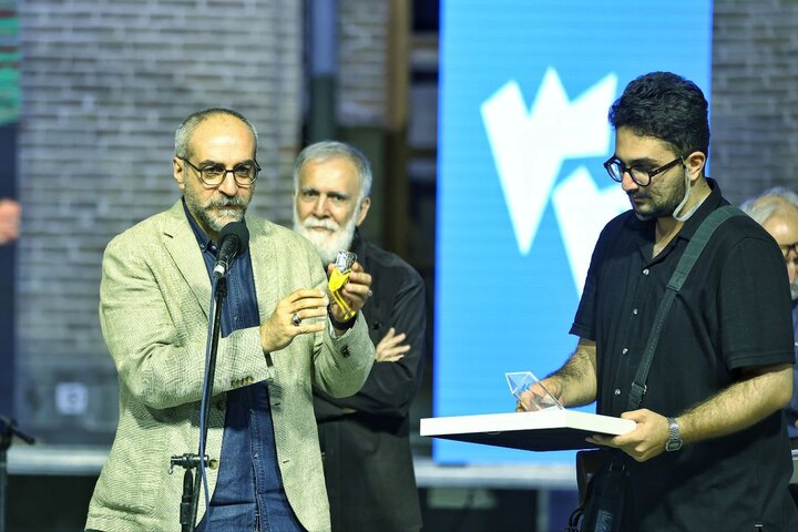 سی و دومین جشنواره تجسمی جوانان