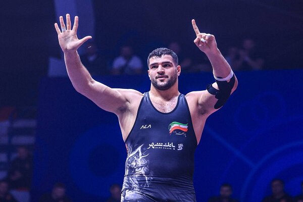 قرارداد ۲۲ هزار دلاری معصومی با آذرباریجان