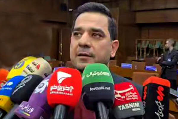 رئیس فدراسیون والیبال: «ایران» خط قرمز ماست؛ ورزشکاران باید پنجره امید مردم به آینده باشند